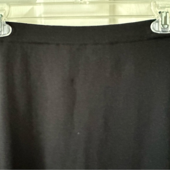 Carmen Marc Valvo Black S, Knit Skirt, Straight, NWT - Picture 2 of 5